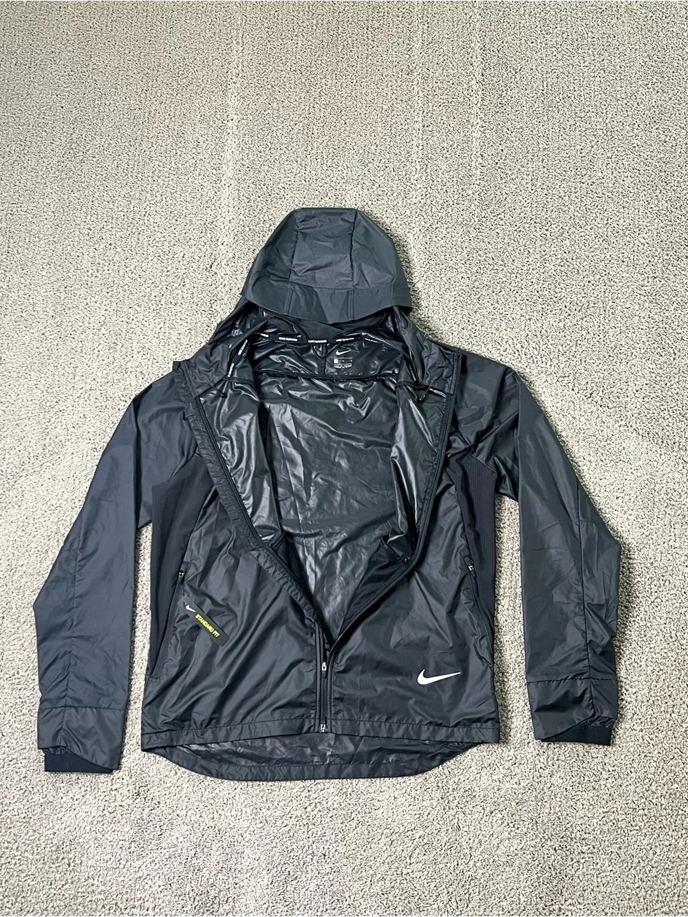 Nike Repel Hooded Running Jacket Men’s Size Medium